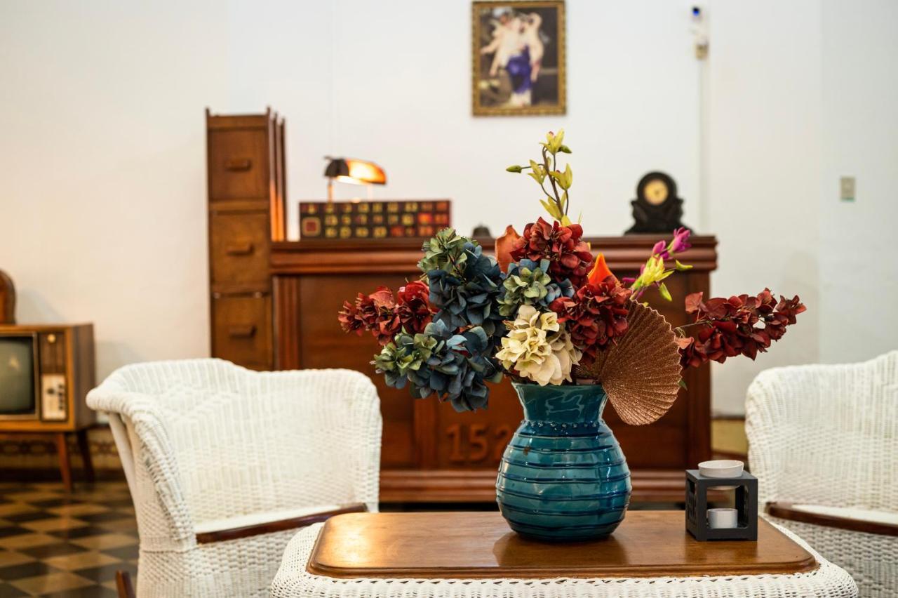 Hostal Victoria 格拉纳达 外观 照片