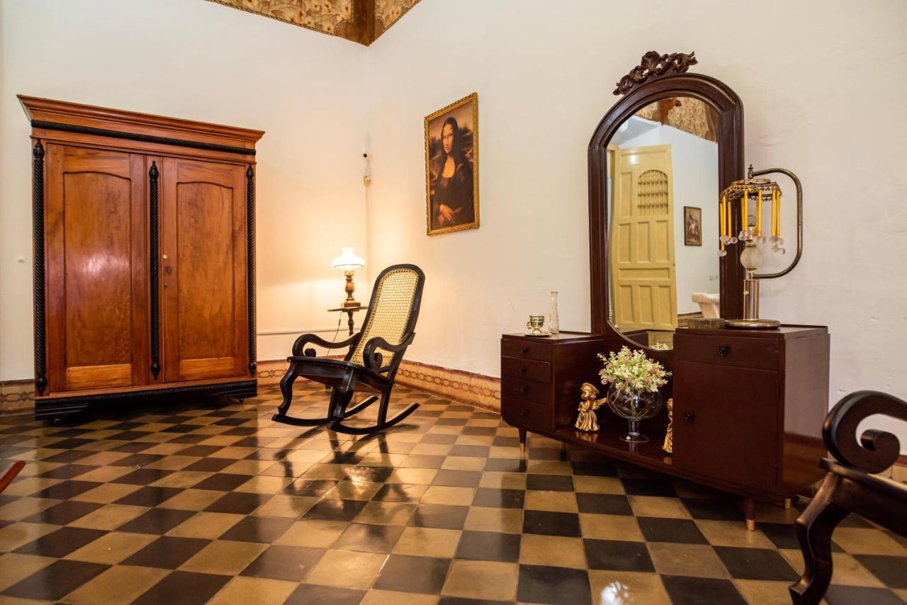Hostal Victoria 格拉纳达 外观 照片