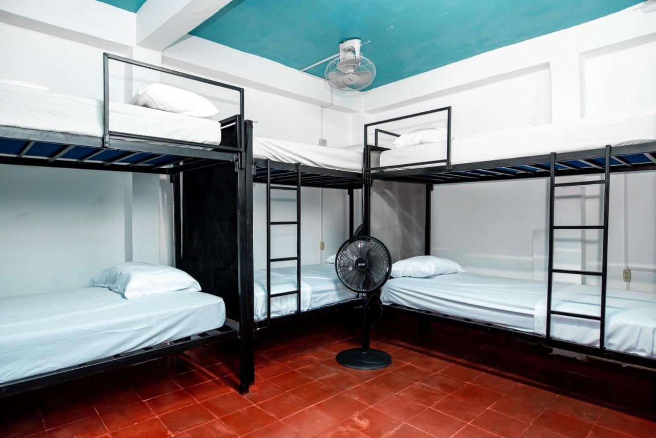 Hostal Victoria 格拉纳达 外观 照片