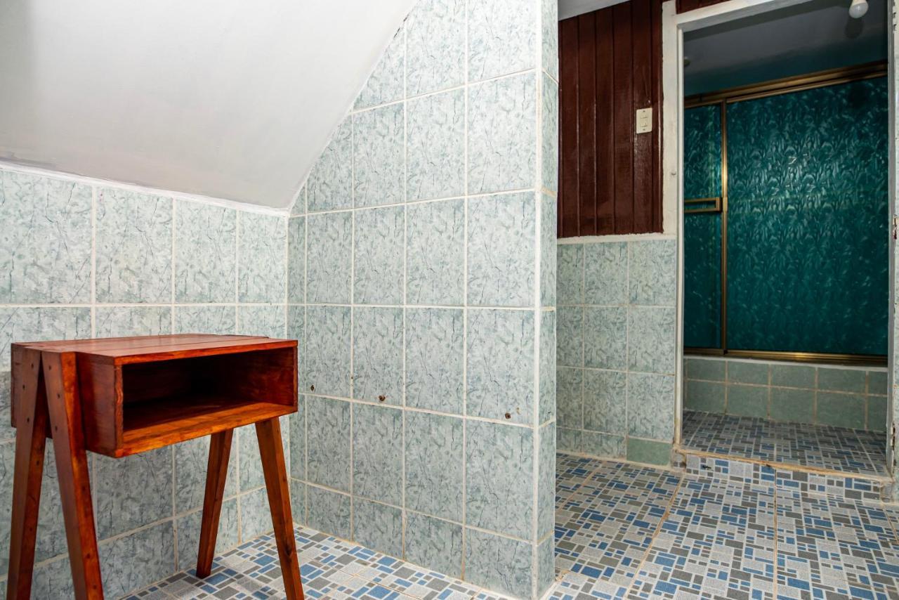 Hostal Victoria 格拉纳达 外观 照片