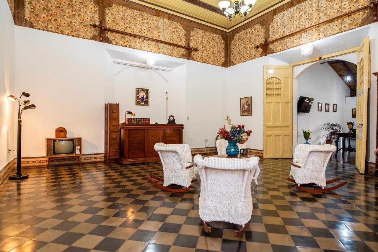 Hostal Victoria 格拉纳达 外观 照片