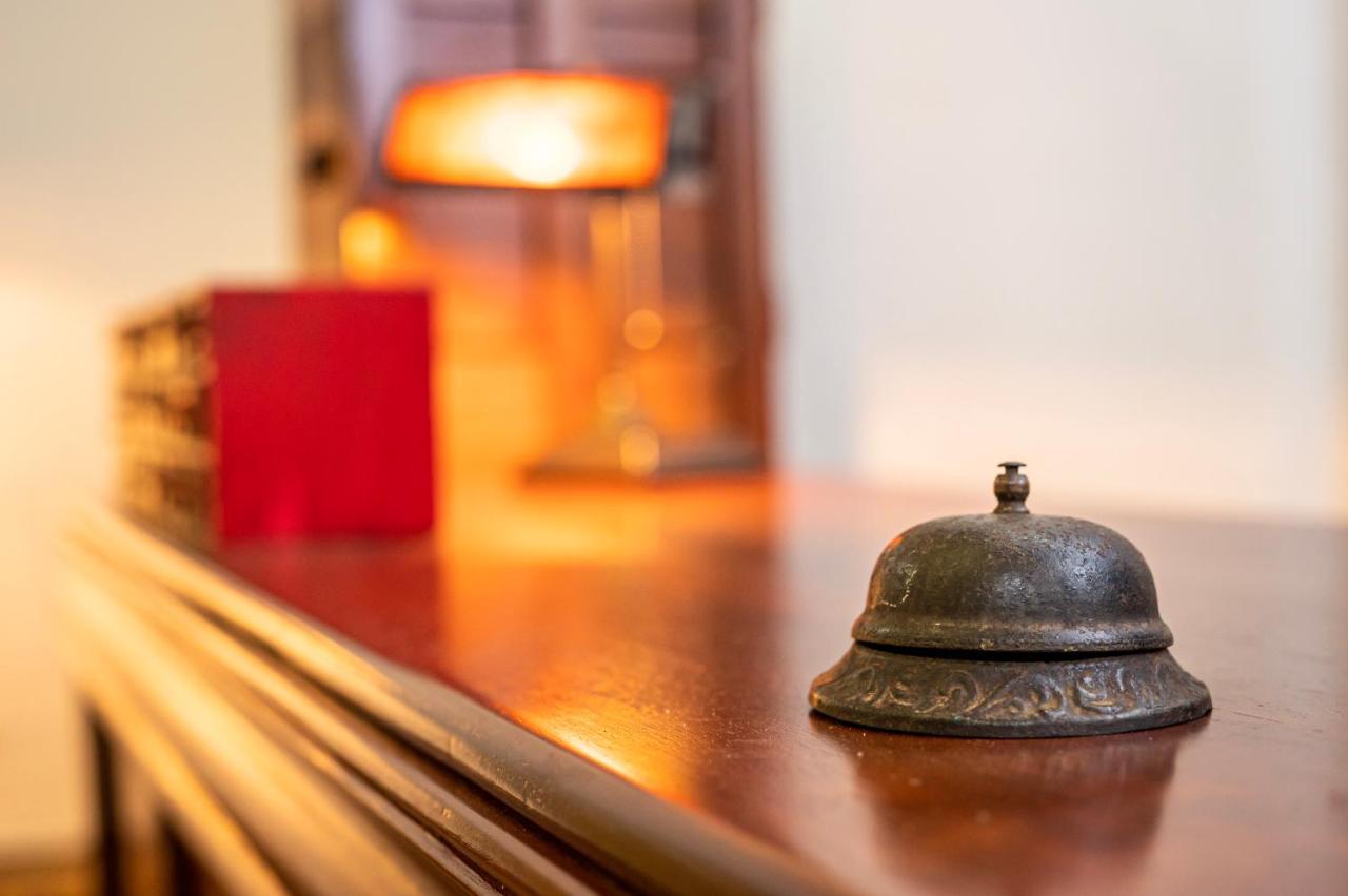Hostal Victoria 格拉纳达 外观 照片