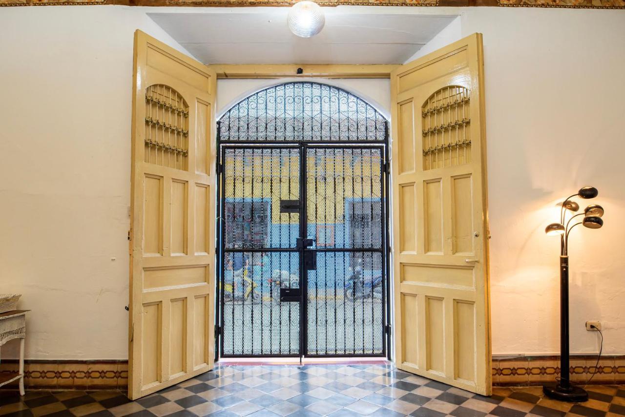 Hostal Victoria 格拉纳达 外观 照片